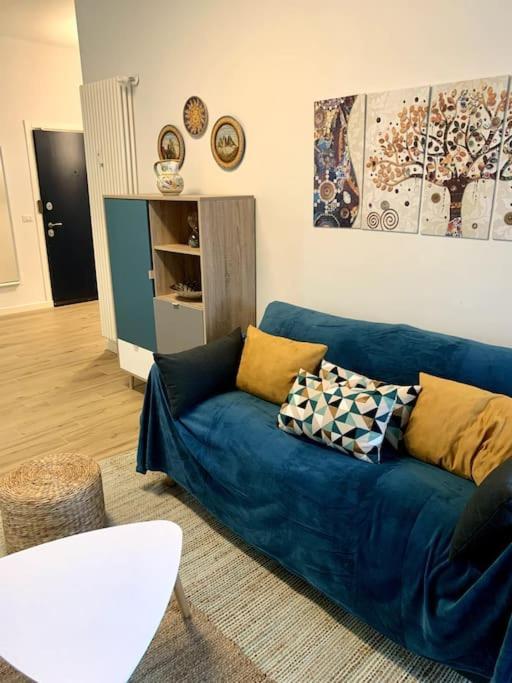 Appartamento Con Terrazzo Sui Tetti Milanesi ภายนอก รูปภาพ